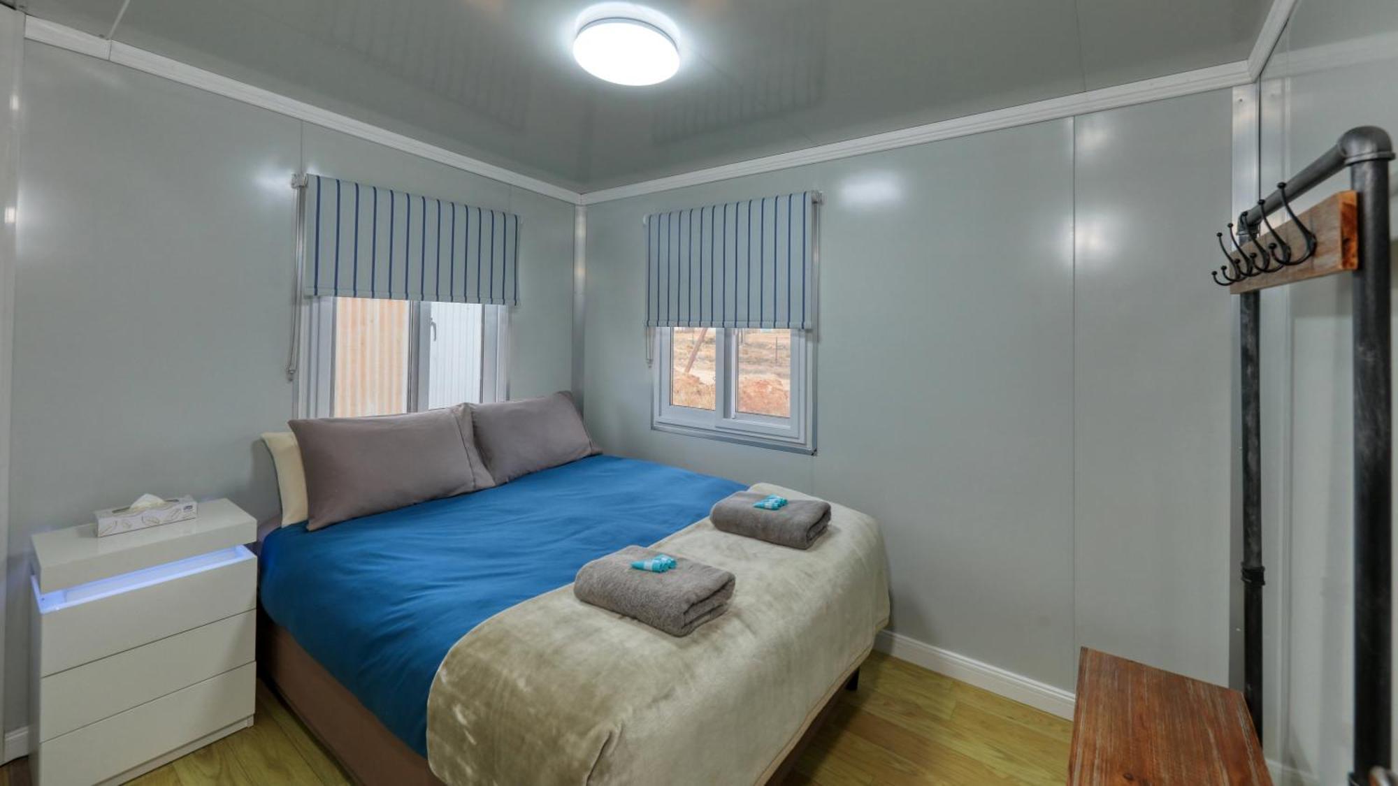 White Cliffs Self Contained Cabin Accommodation Exterior foto